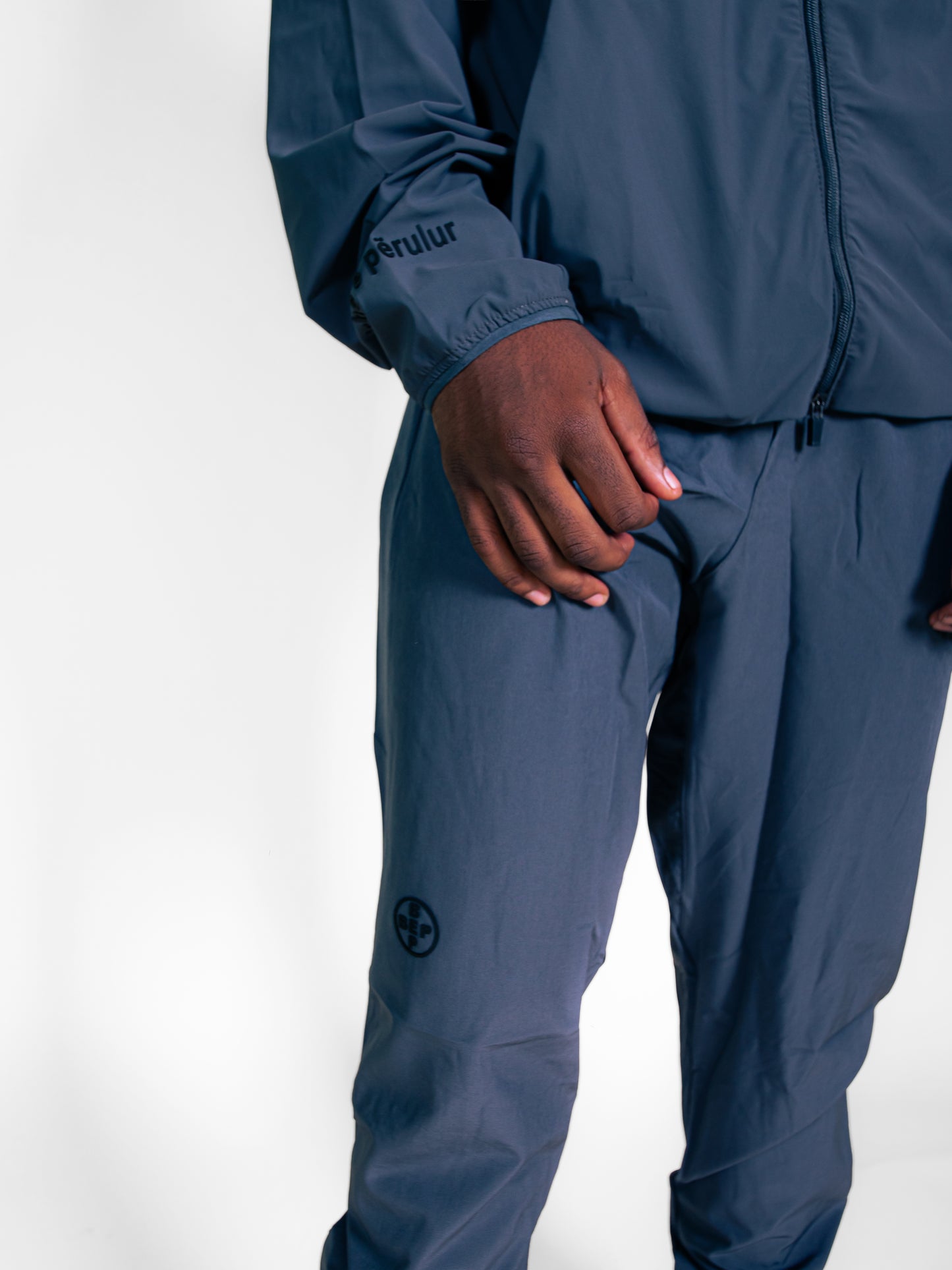 DARK GREY PANTS RUNNER SET