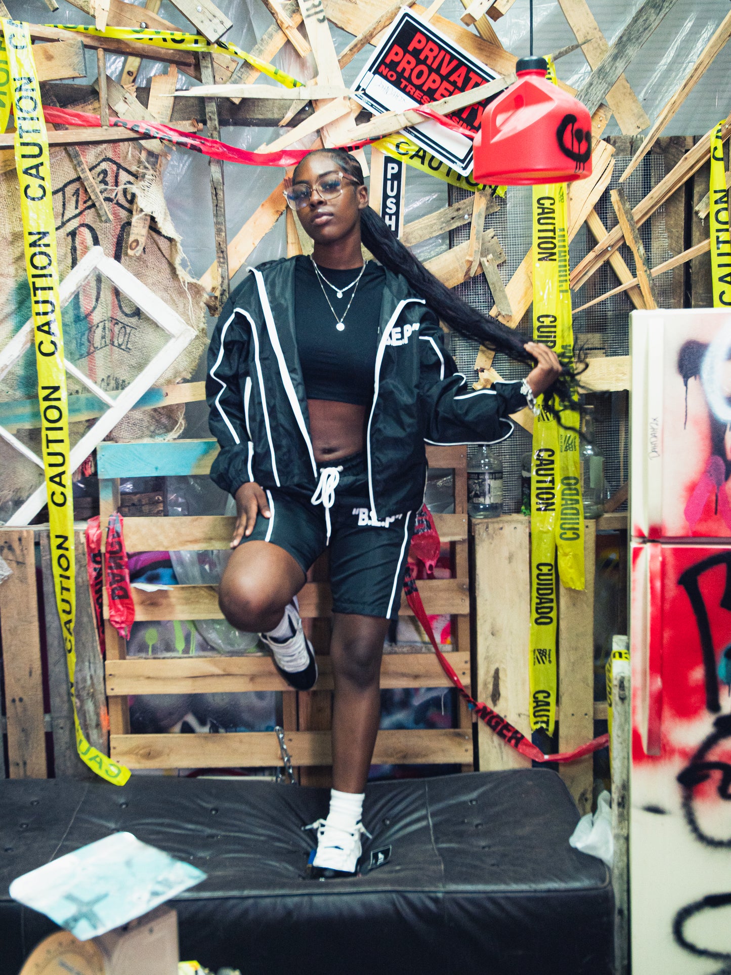 BLACK&WHITE B.E.P.YOLA SHORT SET