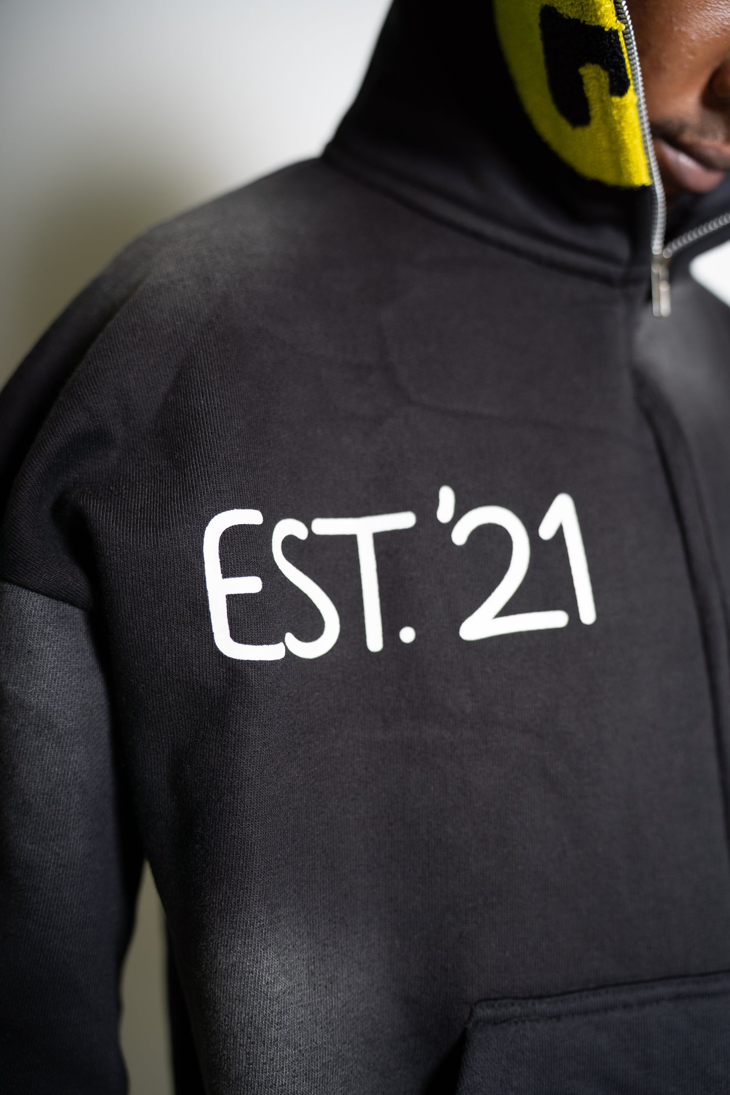 BLACK “JUST SMILE” SET