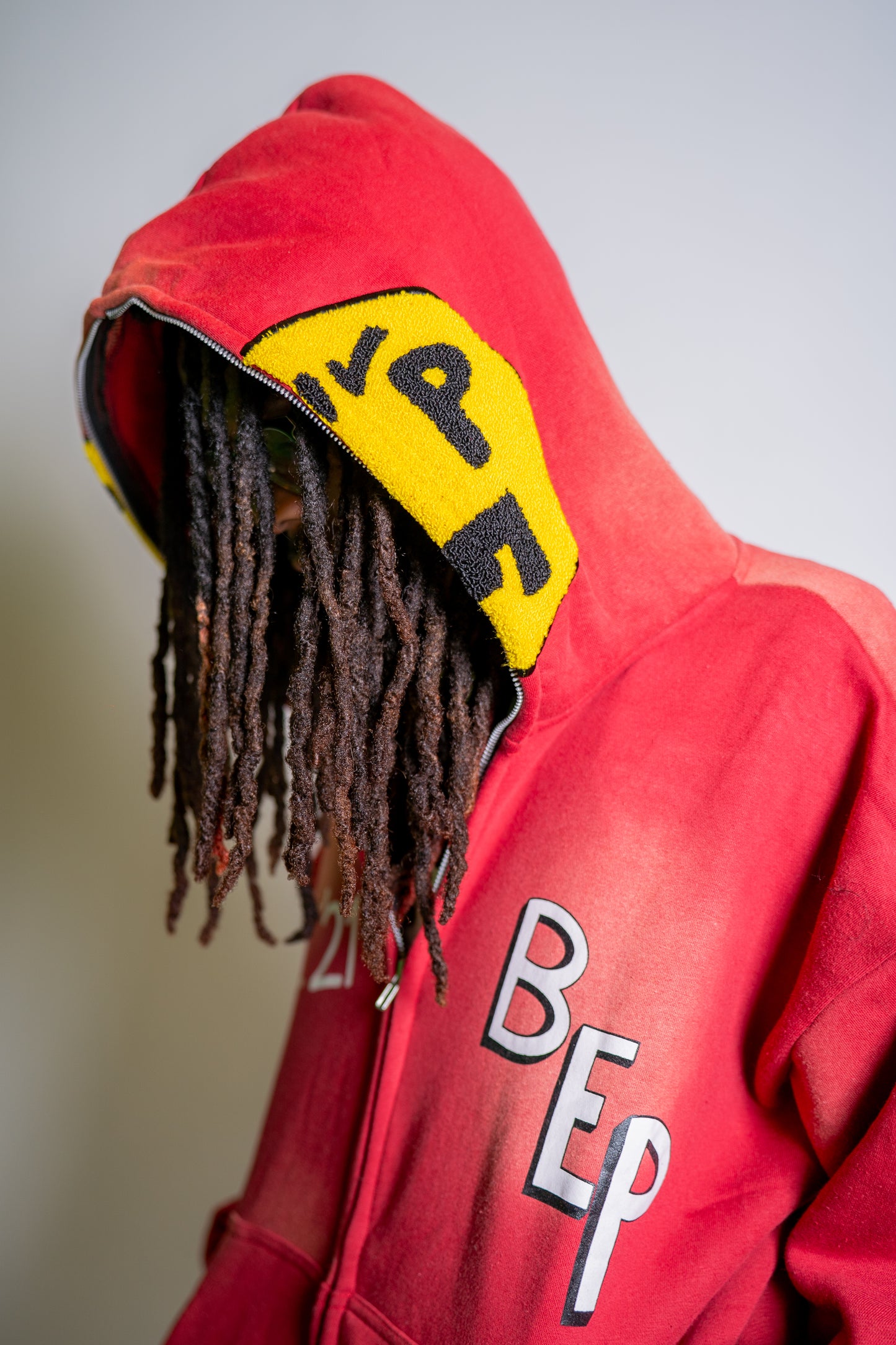 RED “JUST SMILE” SET