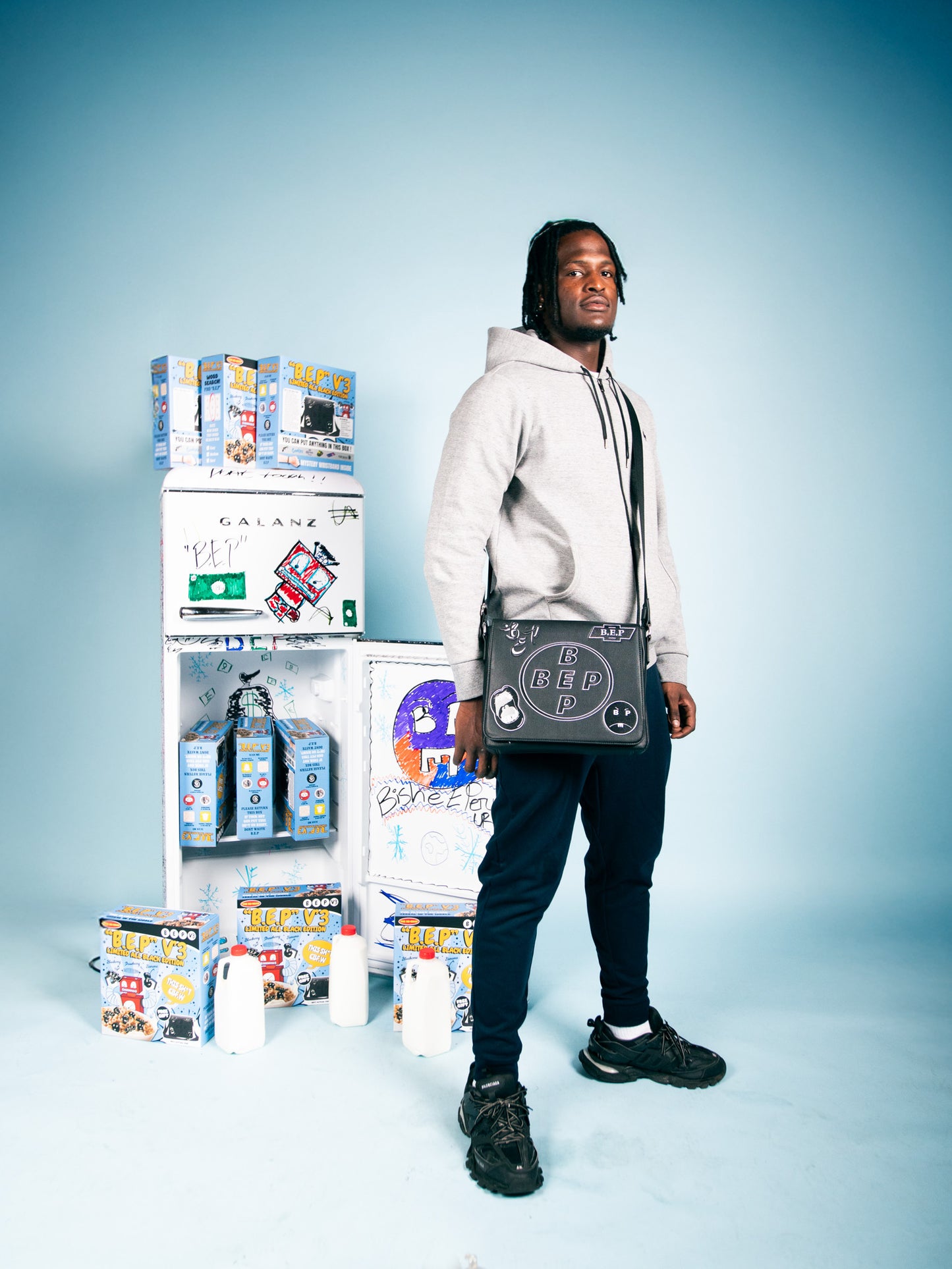 V3 B.E.P MESSENGER BAG
