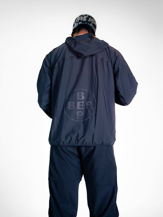 BLACK-BLACK PANTS RUNNER SET